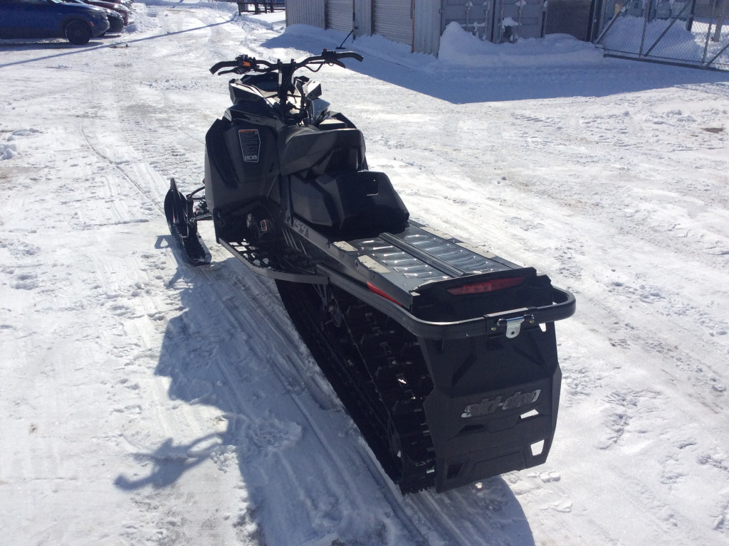 SKI DOO BACKCOUNTRY 850 XRS 154 2021 Entrepex